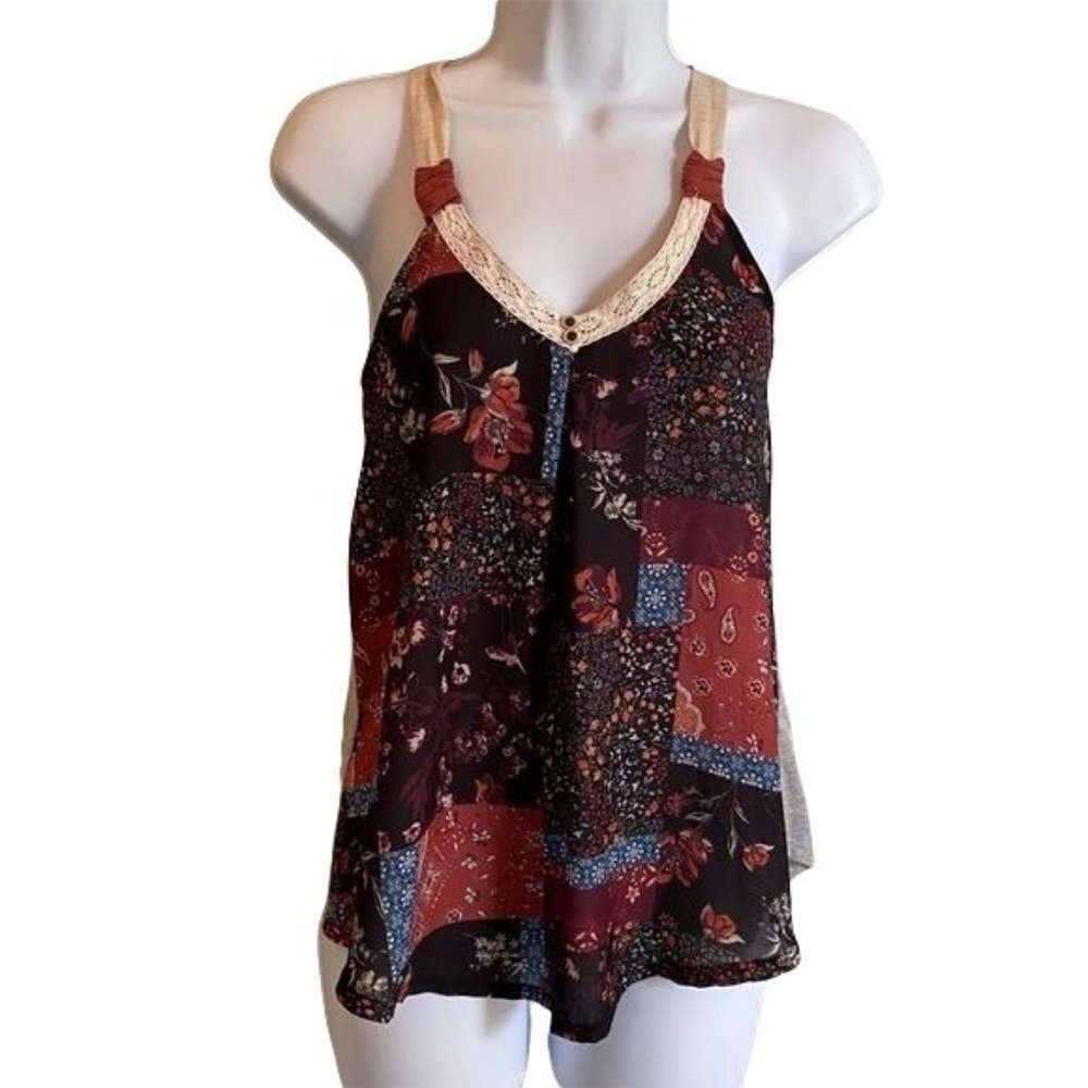 Rewind Tank Top with Racerback Neckline Lace XS